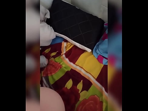 ❤️ Ҳамҳуҷраи ман дар хона танҳо мемонад, зеро шавҳараш ба рухсатӣ меравад ва ман аз фурсат истифода бурда, ӯро сиҳат мекунам ва харашро аз шир пур мекунам ️❌ Супер секс дар порно tg.safehaus.top ️❤